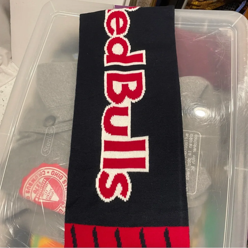 MLS New York Red Bulls Continental Tire fringe scarf